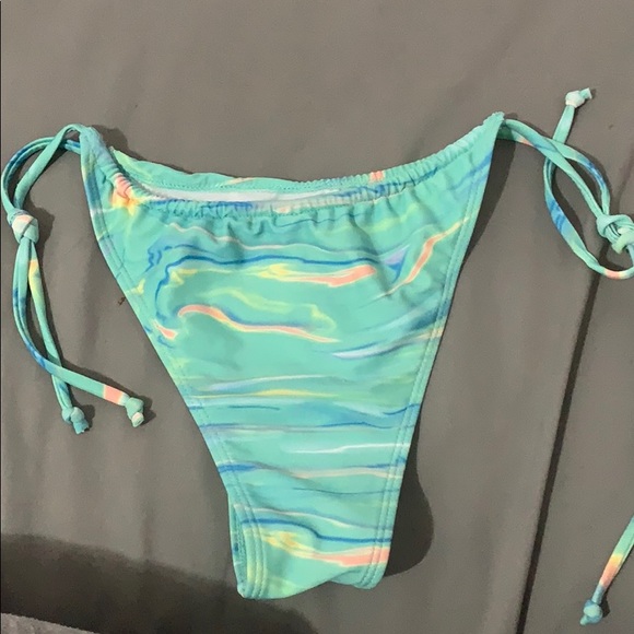 Bikini bottoms - Picture 2 of 2